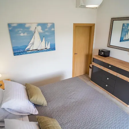 Apartment Karlo-arianna Podgradina (Slivno)